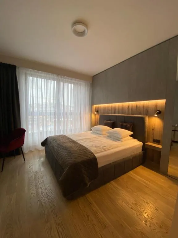 DOM Boutique Apartments -Aurora