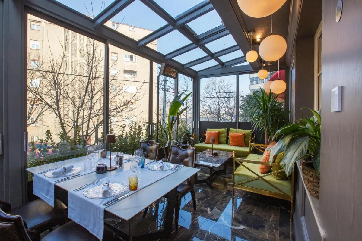 Eclat Luxury Hotel — 3