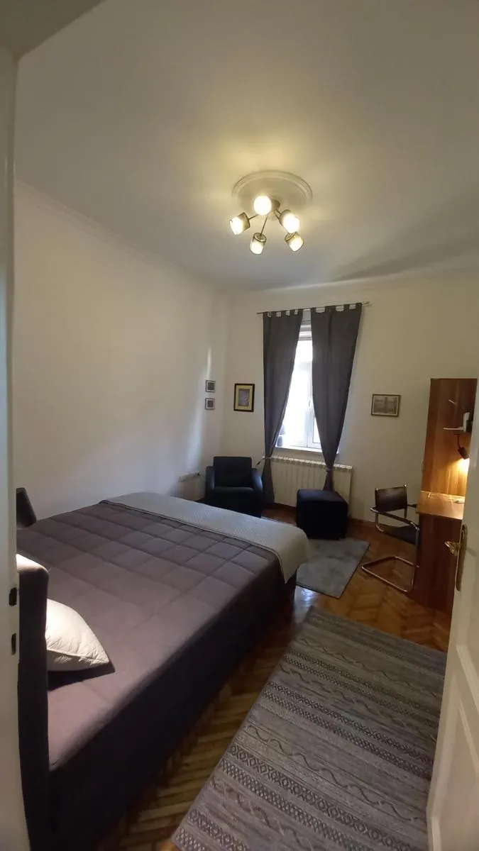 Fortress 1: Quiet, Lux 50m2 , apartment in the pedestrian zone — 2
