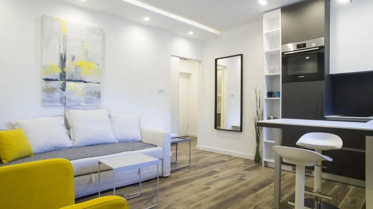 Friendly Home Apartment — 3