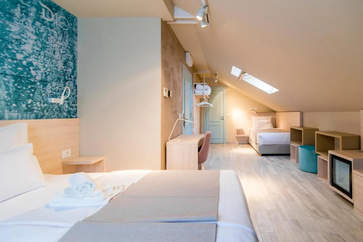 Garni Hotel D10 — 5