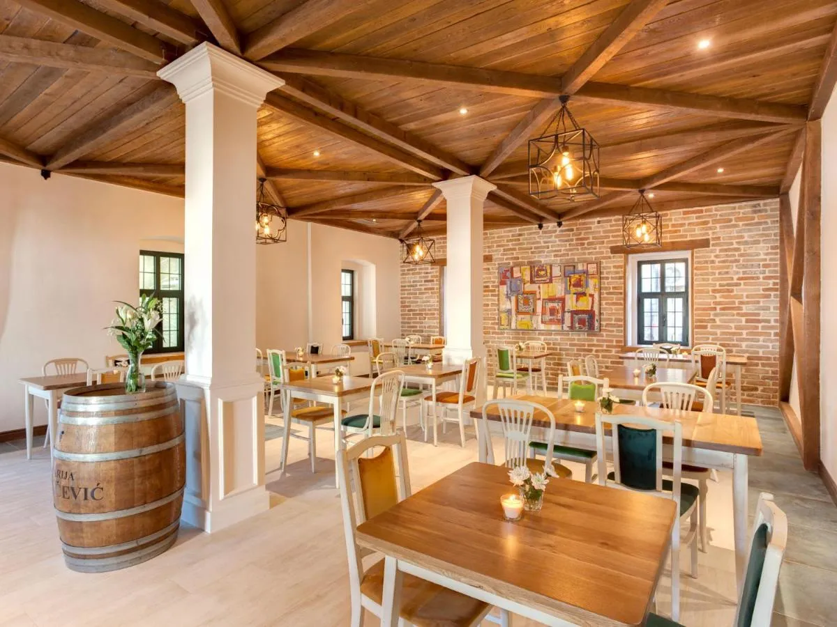 Garni Hotel Zavicaj — 3