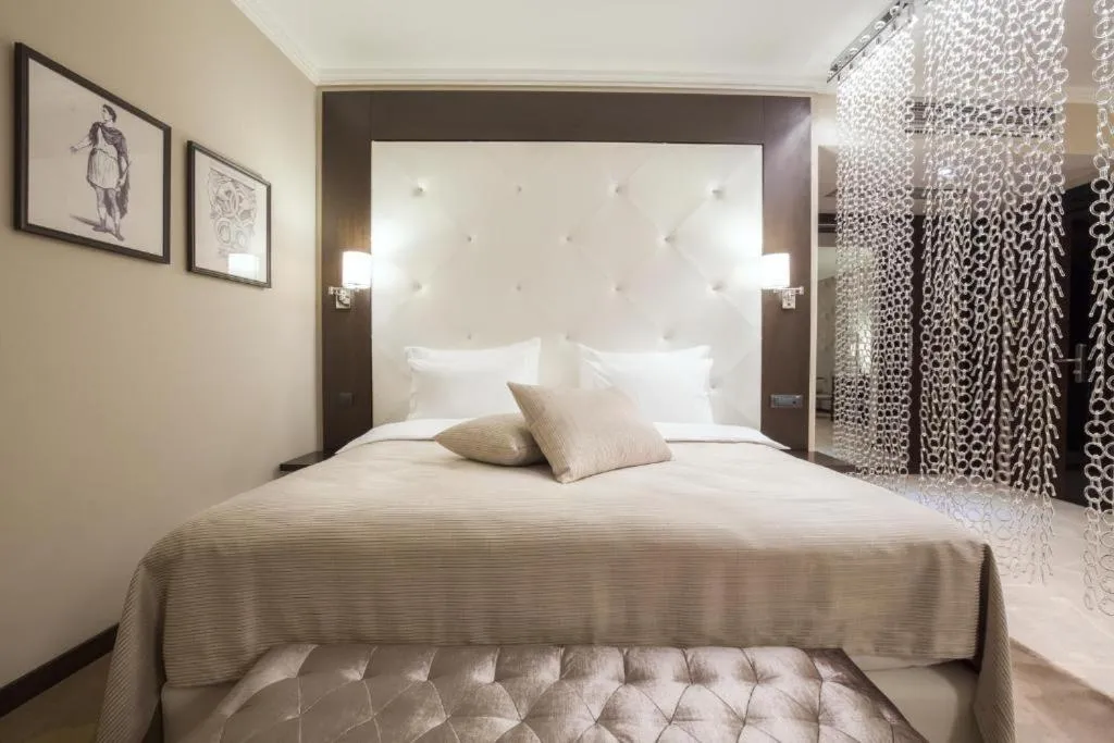 Hotel Constantine the Great — 4
