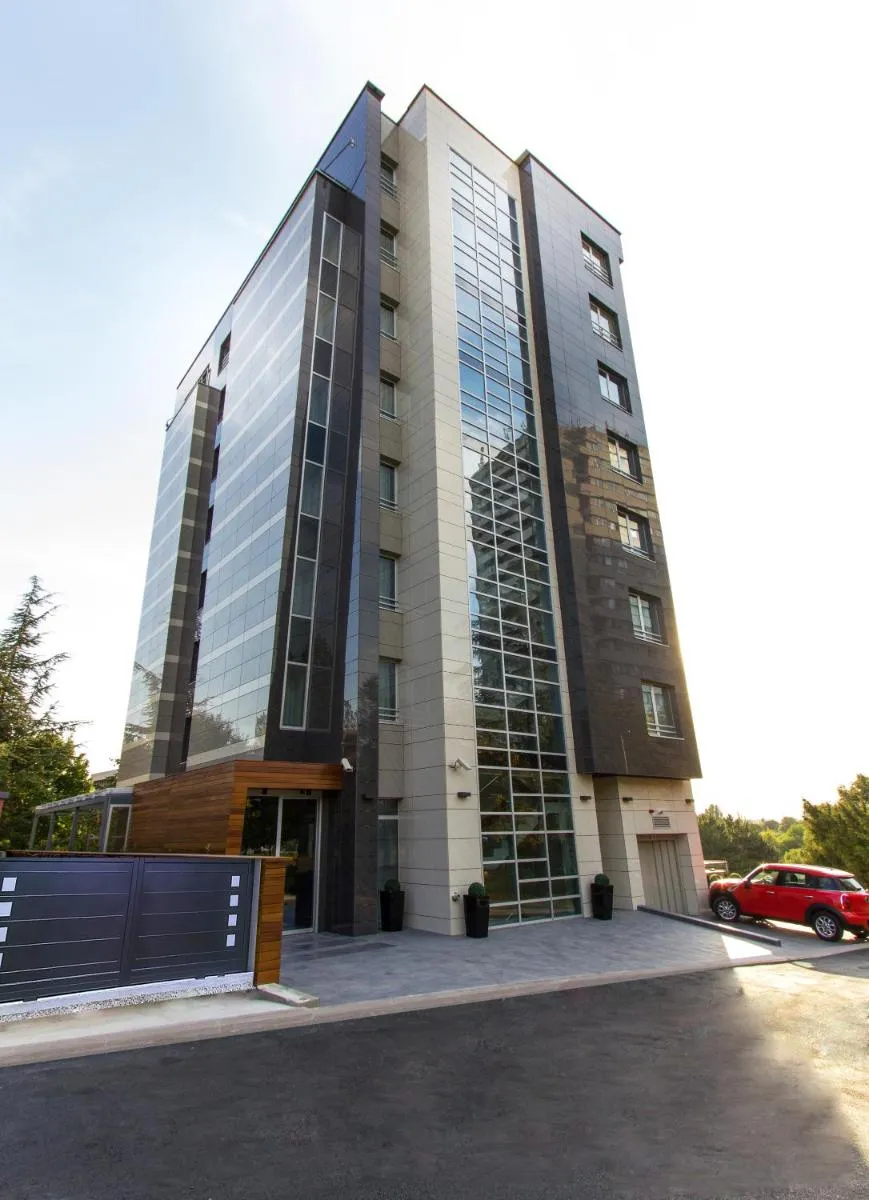 Hotel Heritage — 4
