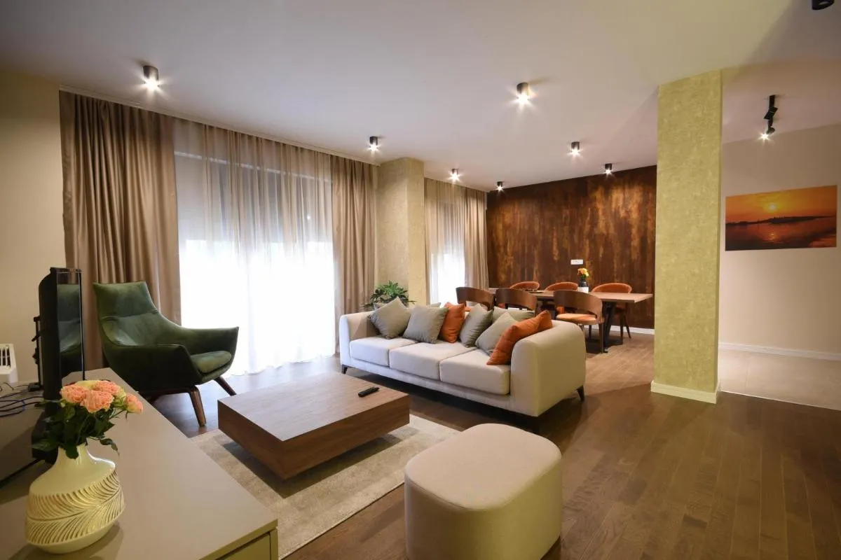 Hotel LoRa — 2