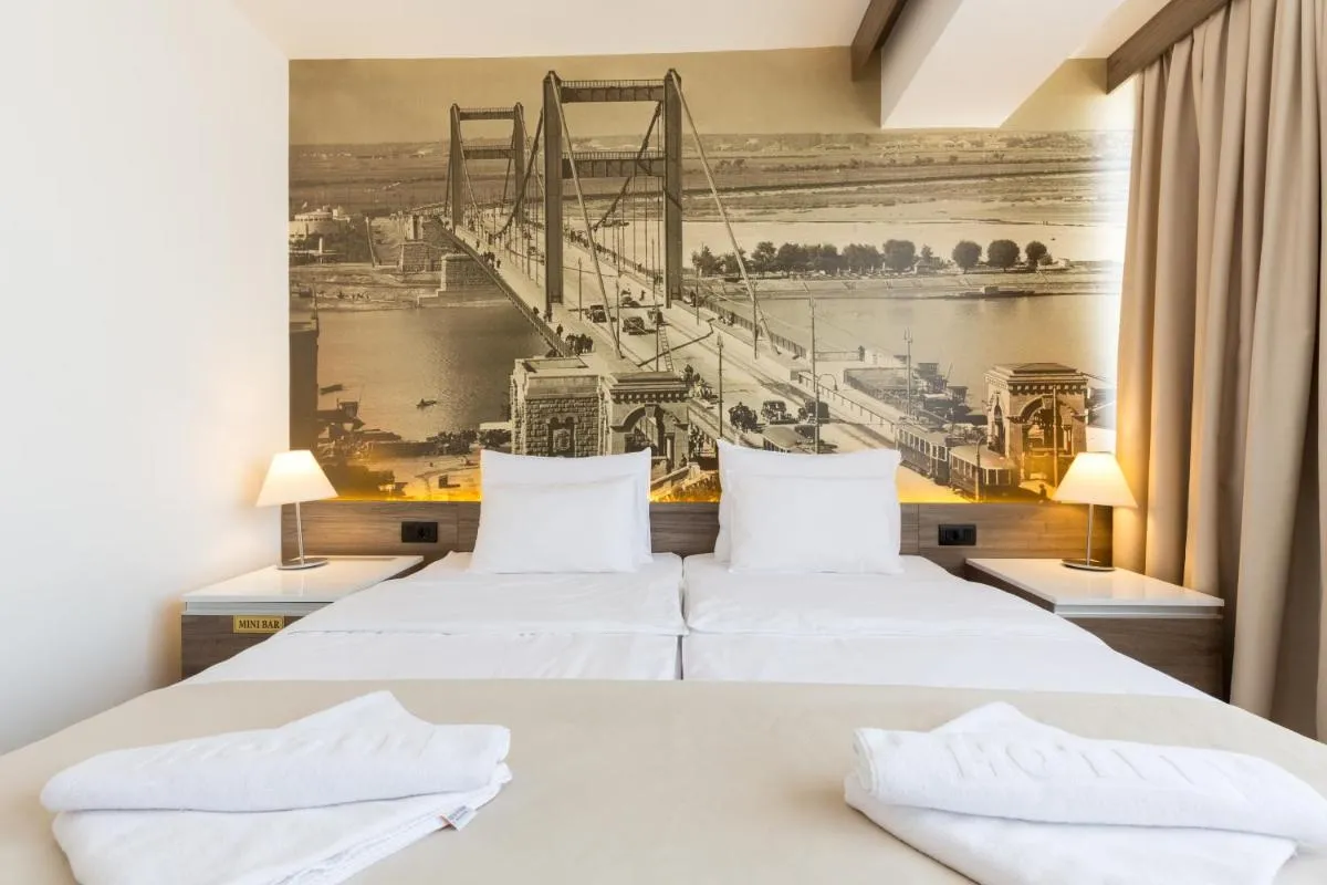 Hotel Royal Inn — 3