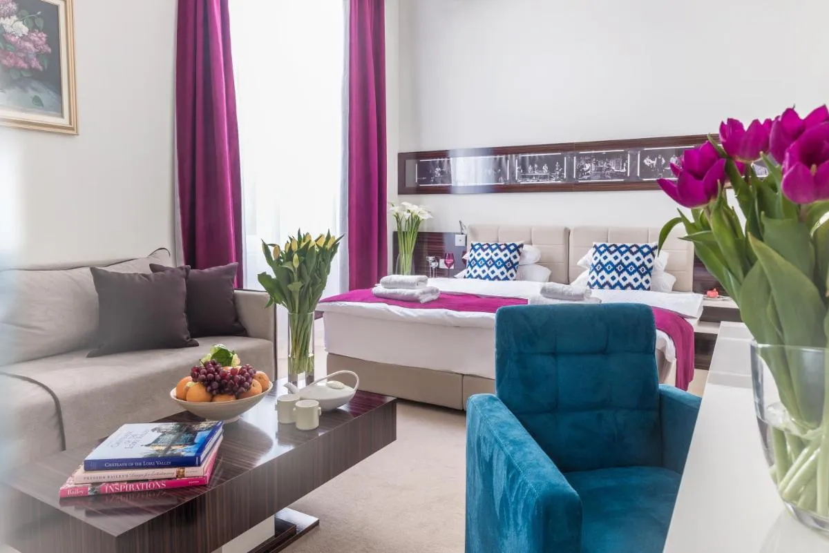 Hotel Theater Belgrade — 2