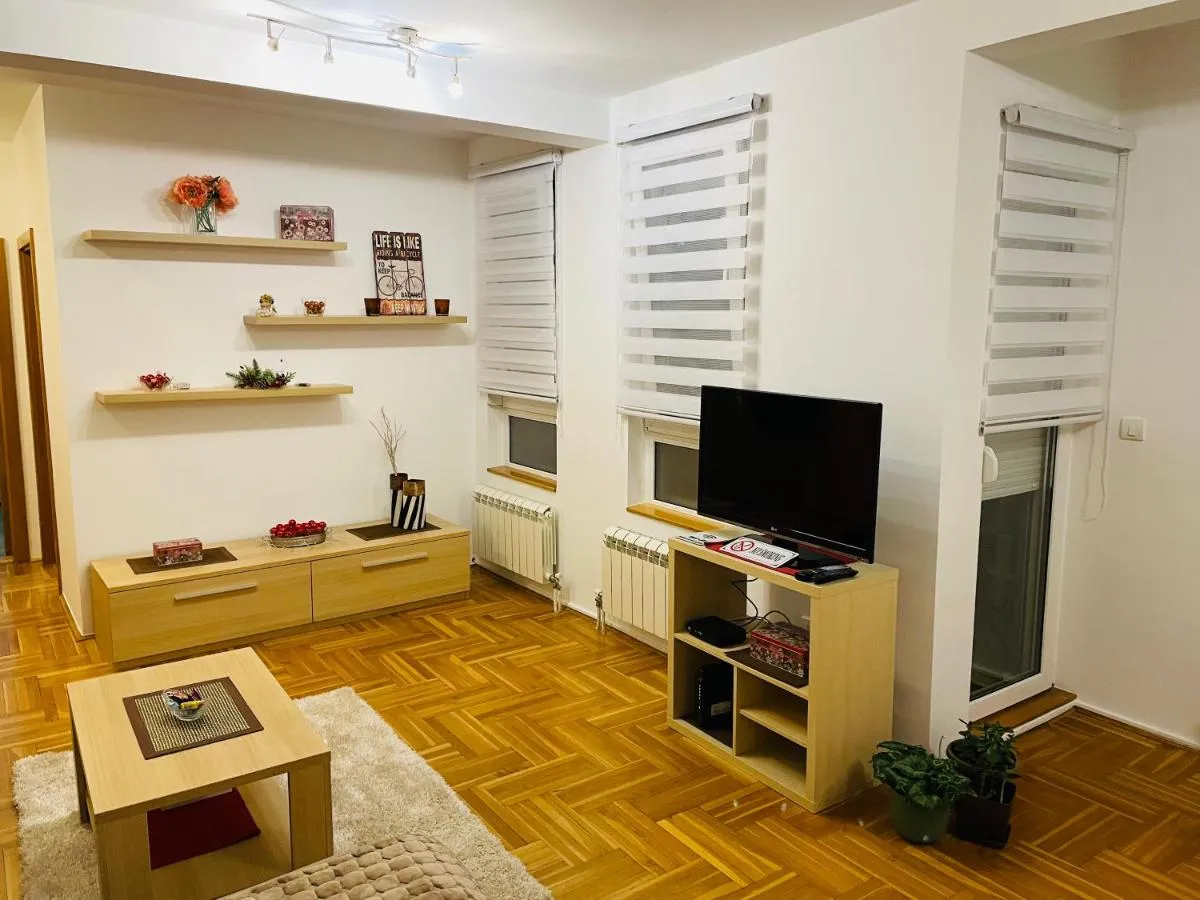 Jolly Apartment – Belgrade — 5