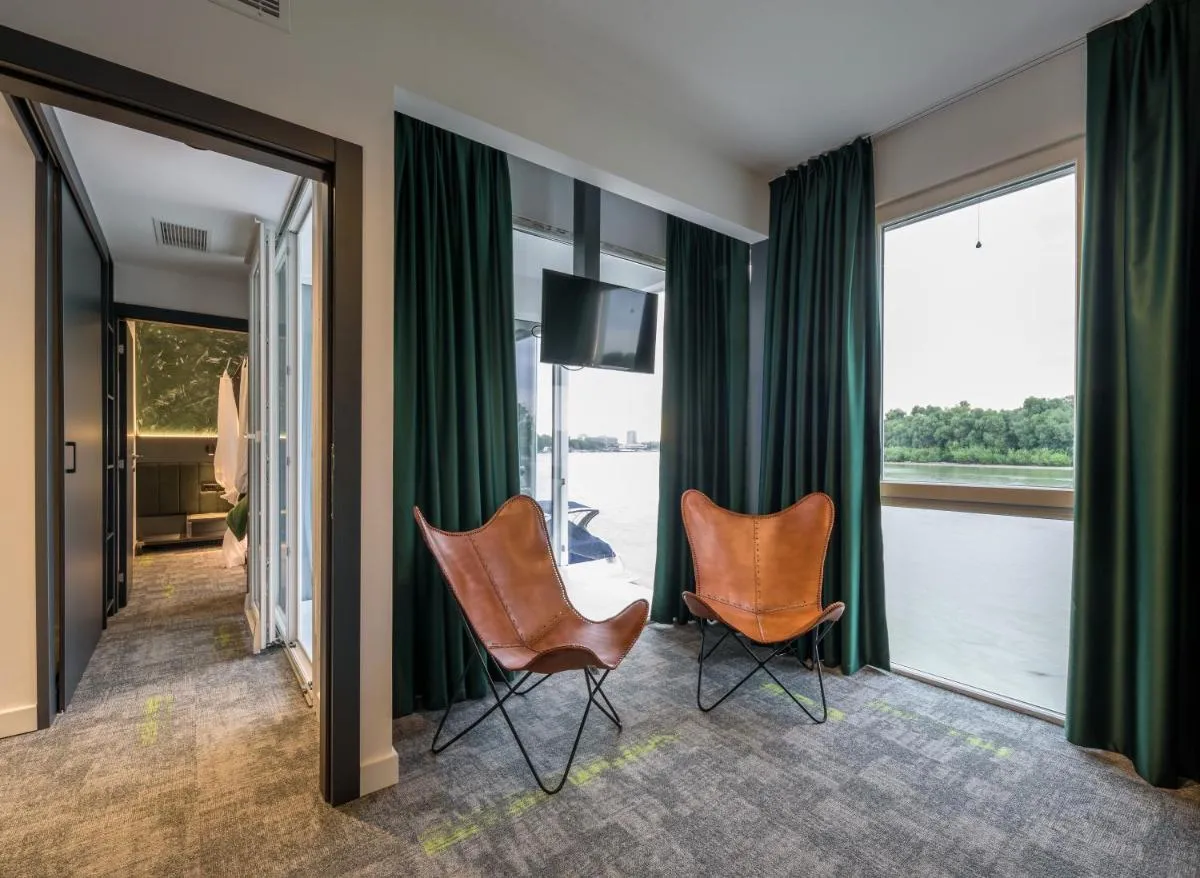 Joy 5 Hotel & SPA — 3