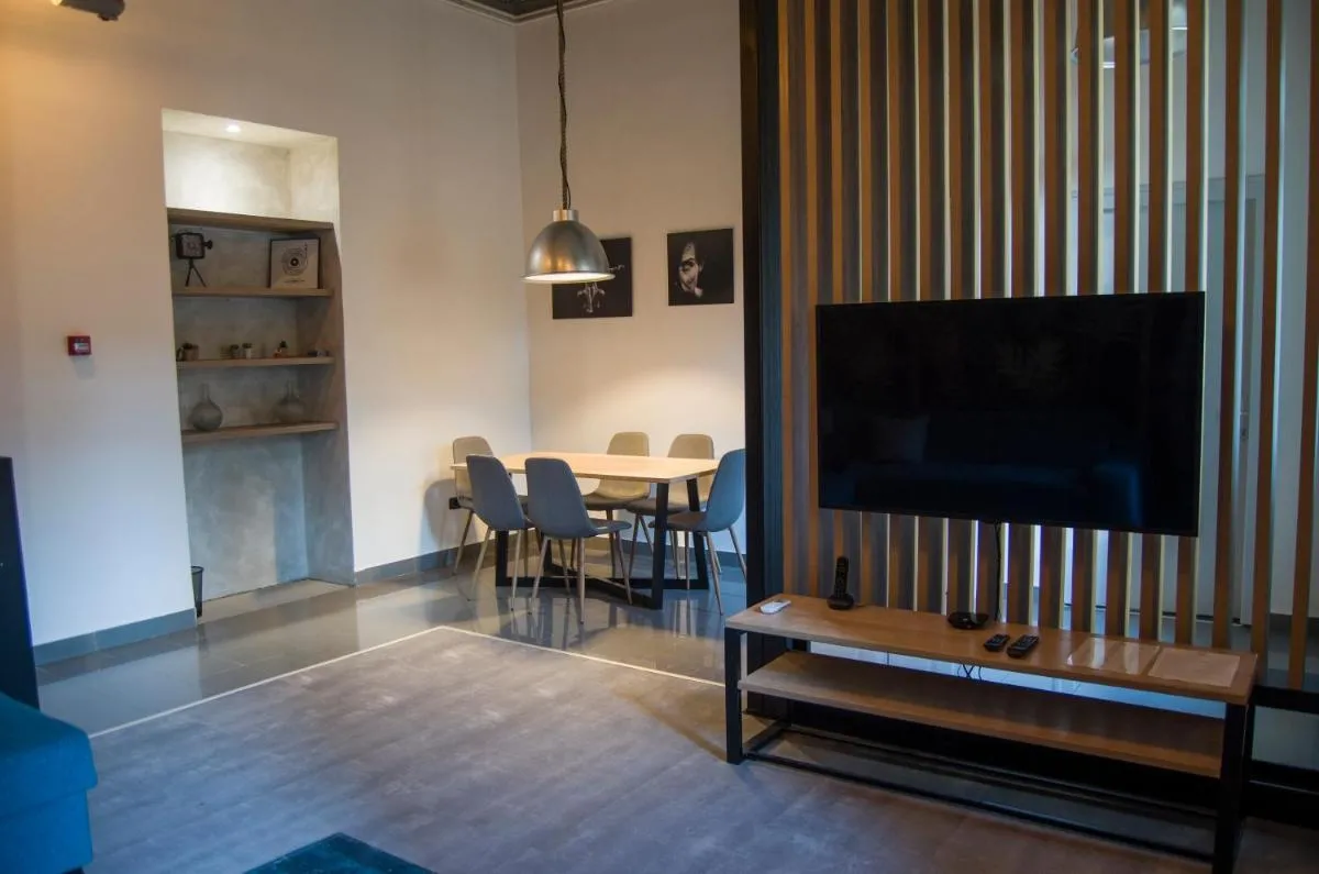 K43 Apartment — 3