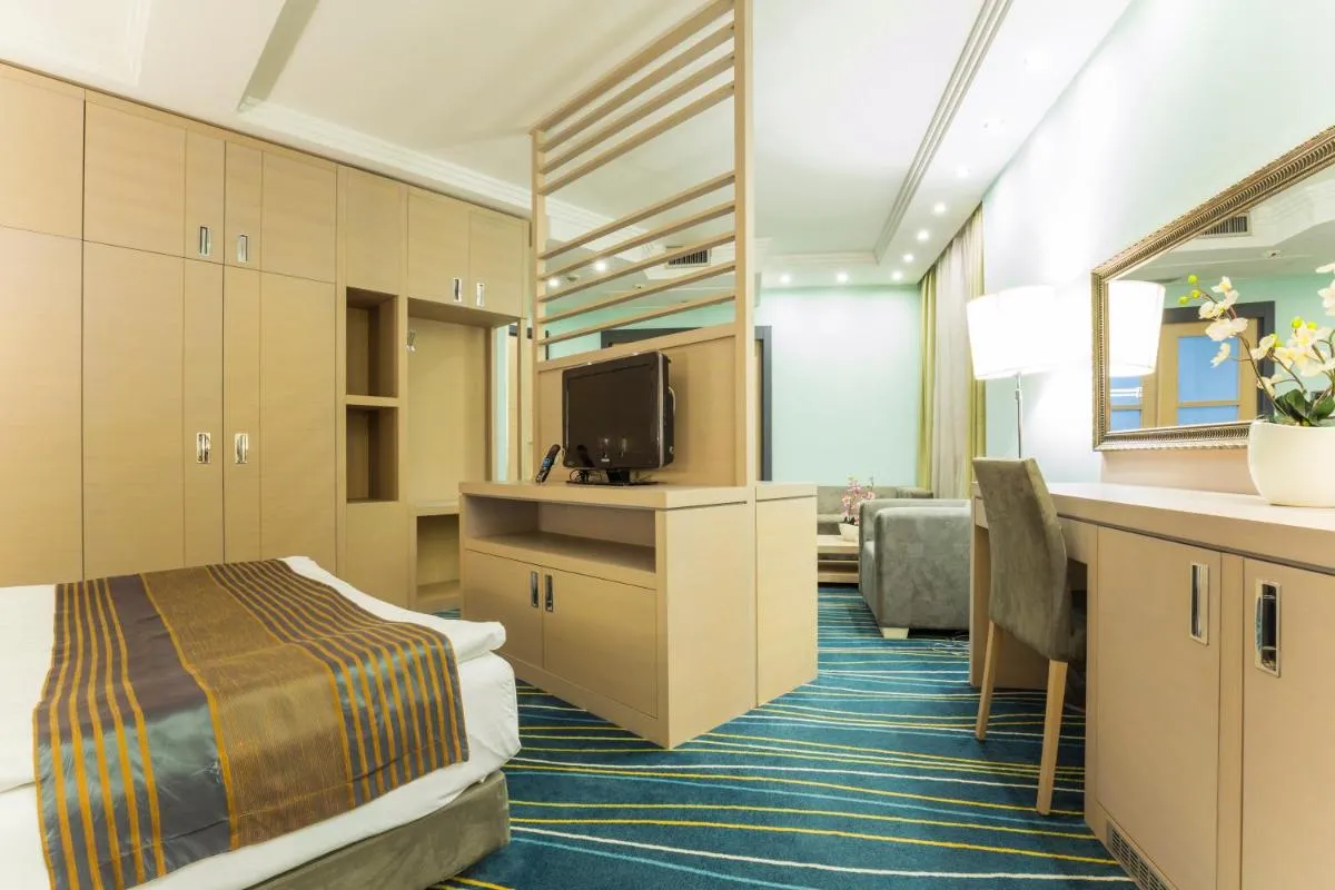 Kopernikus Hotel Prag — 5