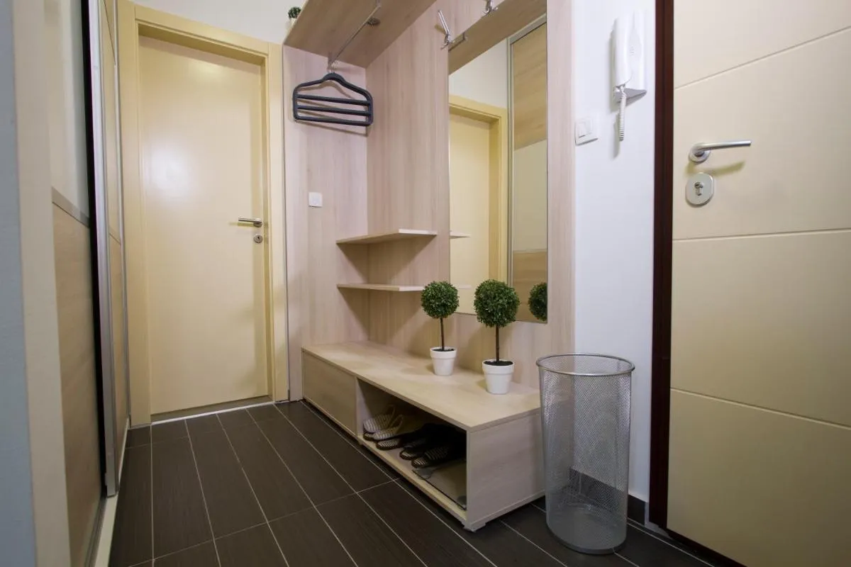 Lux Life Apartment — 3