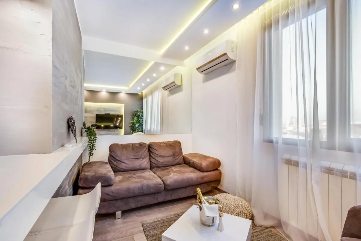 Luxury Boutique City Center Apartments — 4