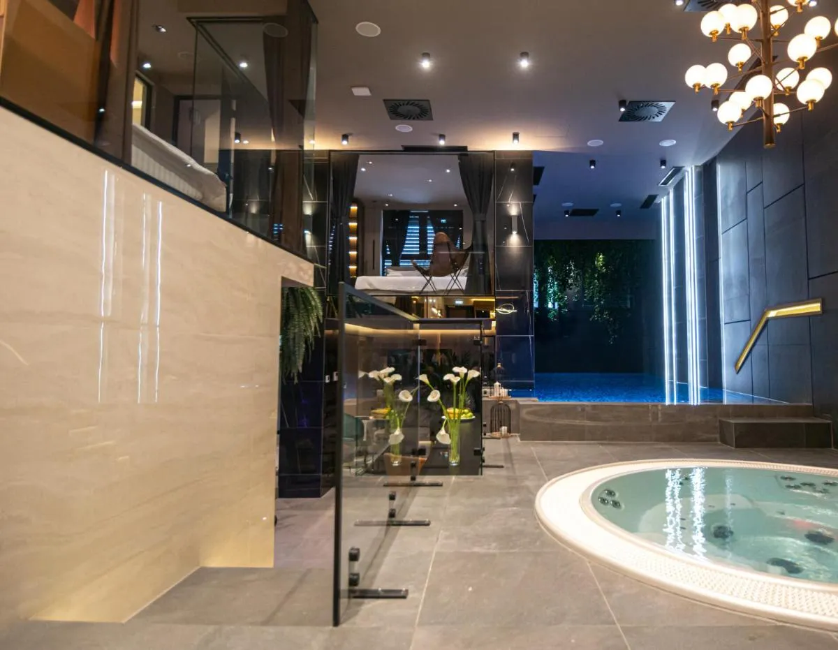 Marconio Wellness Private Pool & SPA – City Center — 3