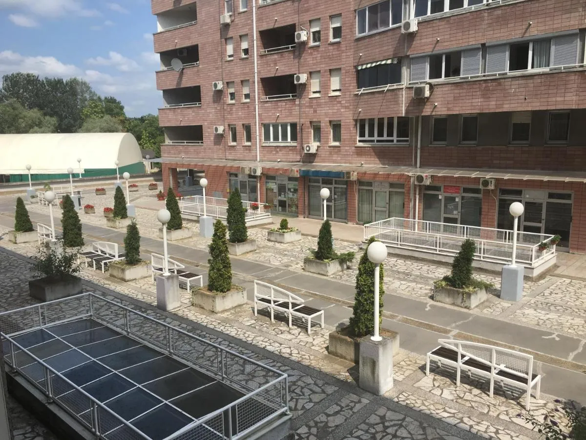 Master Apartments — 3