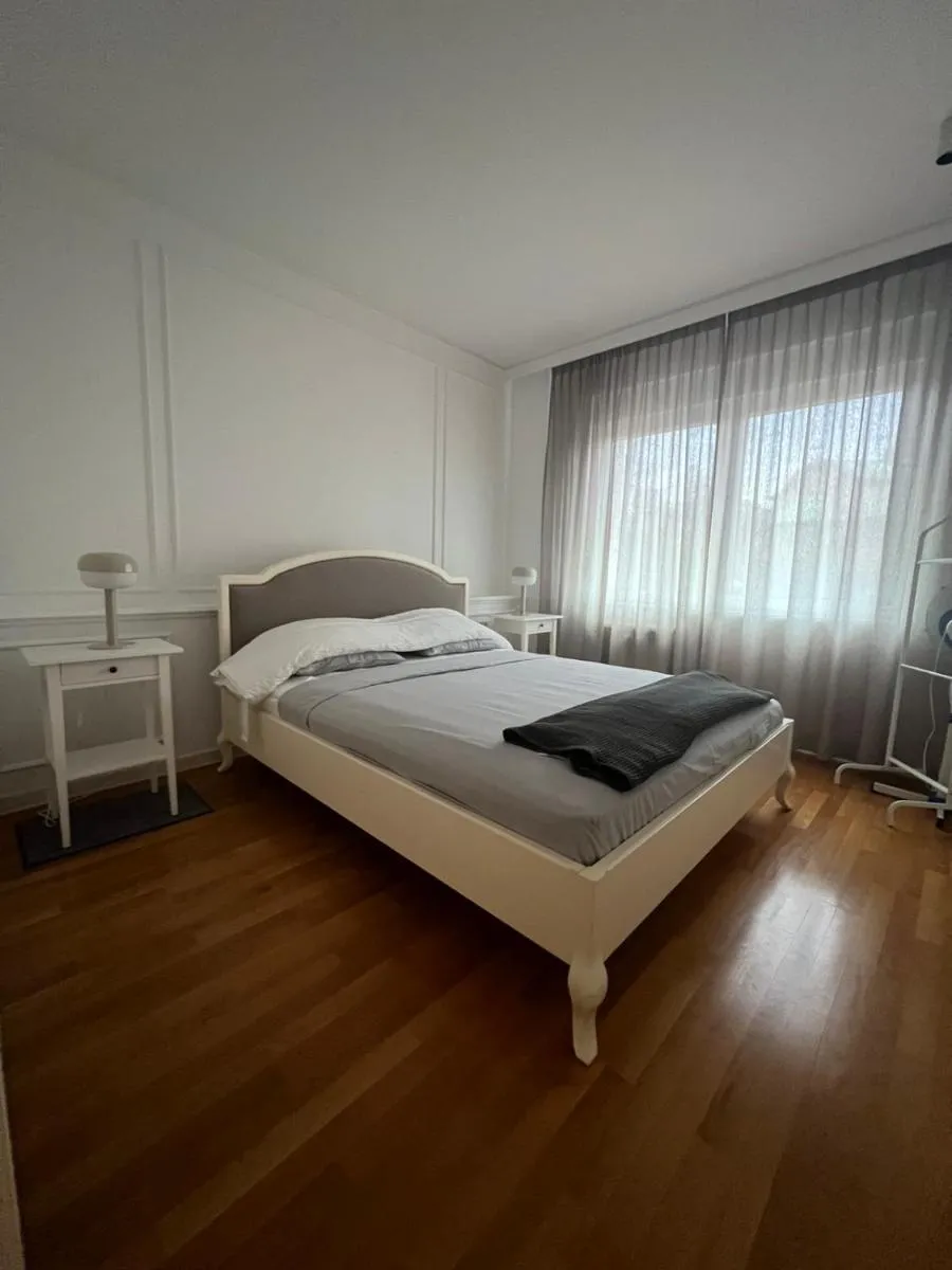 Nevski Apartment — 2
