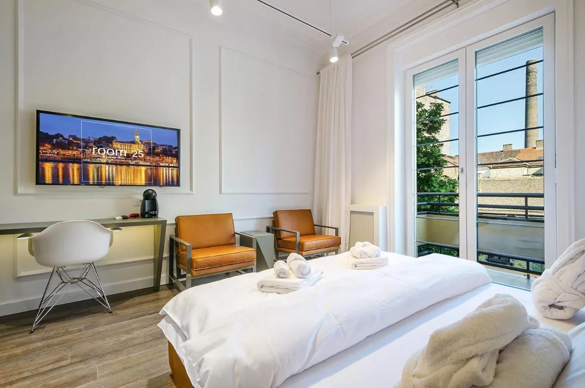 Room 25 Belgrade