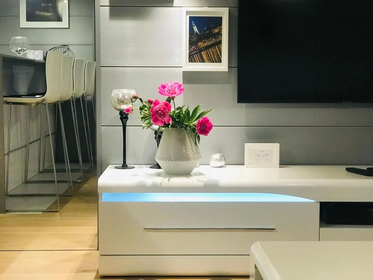 SLAVNA Luxury & Modern Near the Fortress — 3