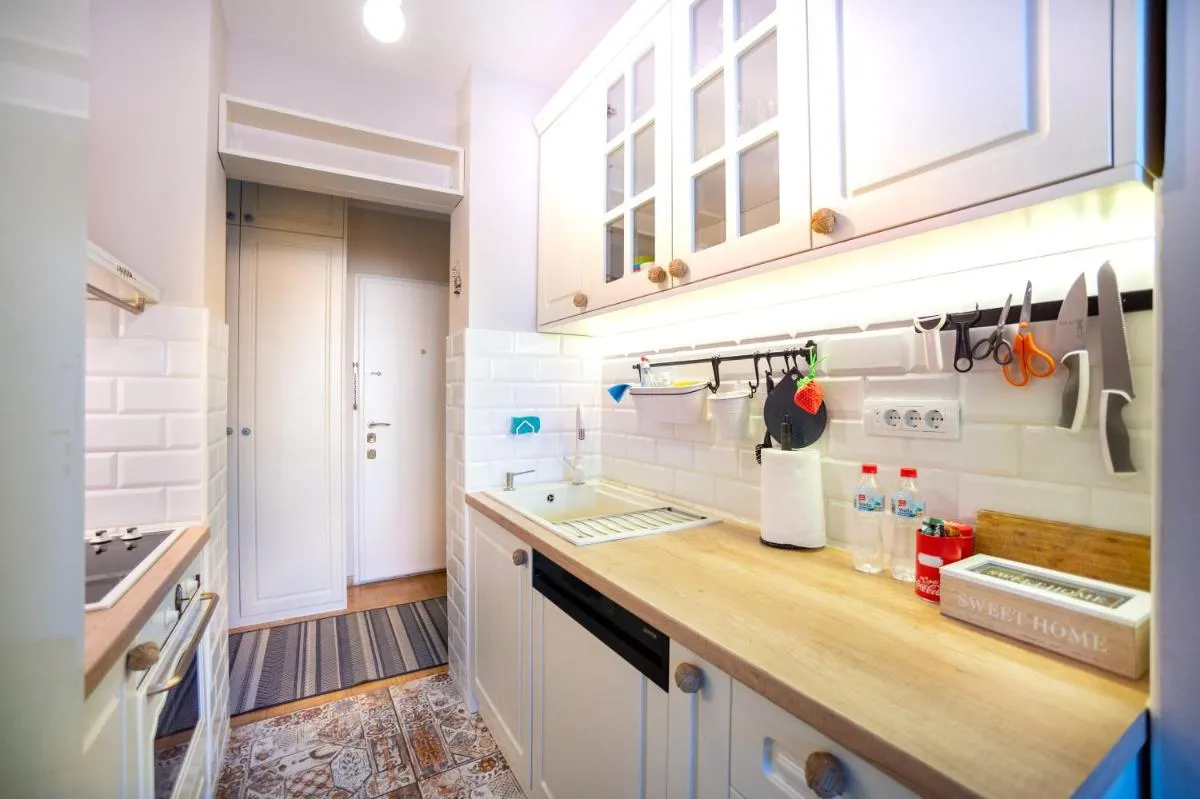 Sava Centar 1-bedroom apartment in the heart of New Belgrade — 3