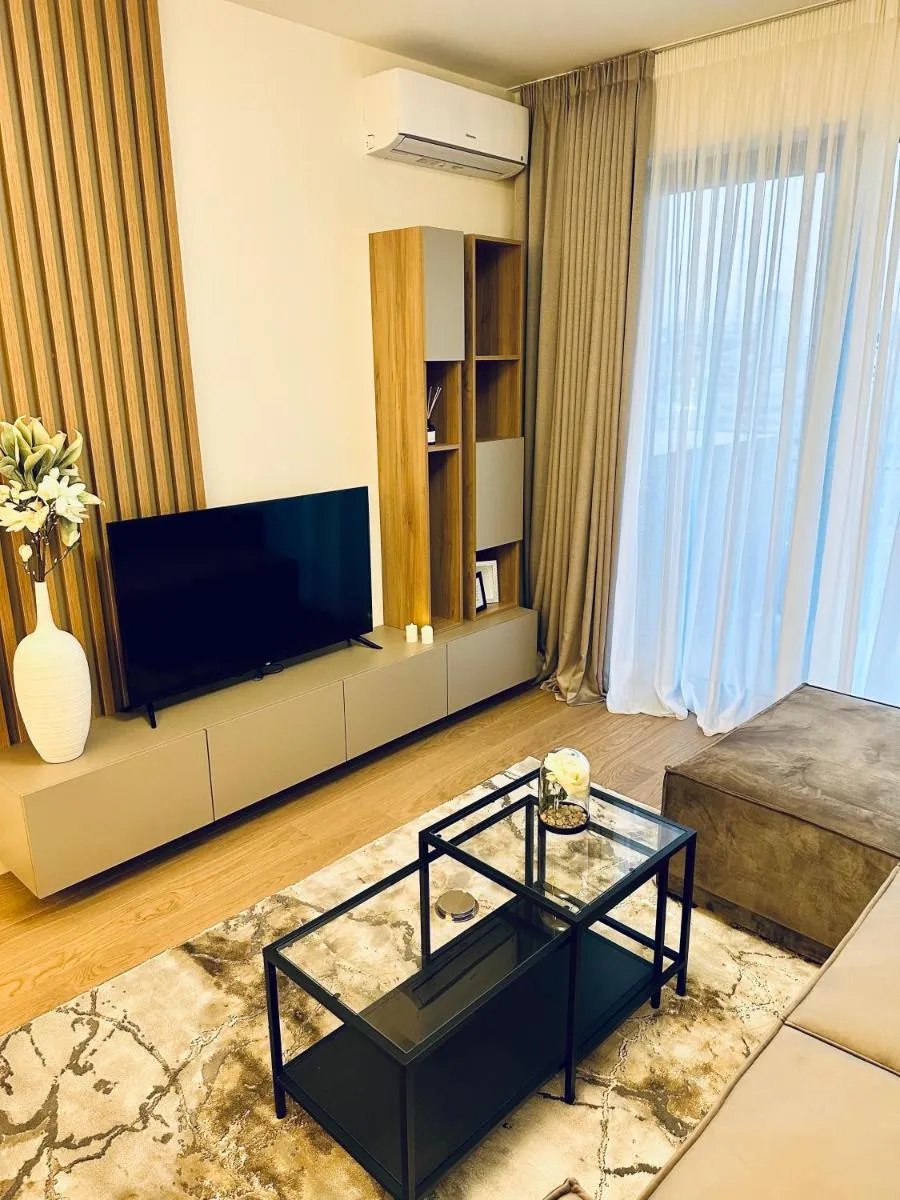 Skyway Apartment Belgrade Waterfront — 5
