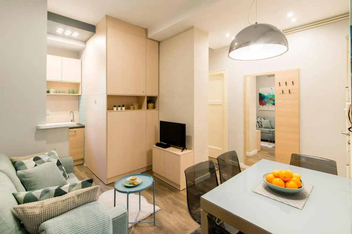 Top Central 5 Apartments — 4