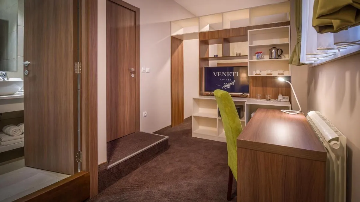 Veneti Suites — 3