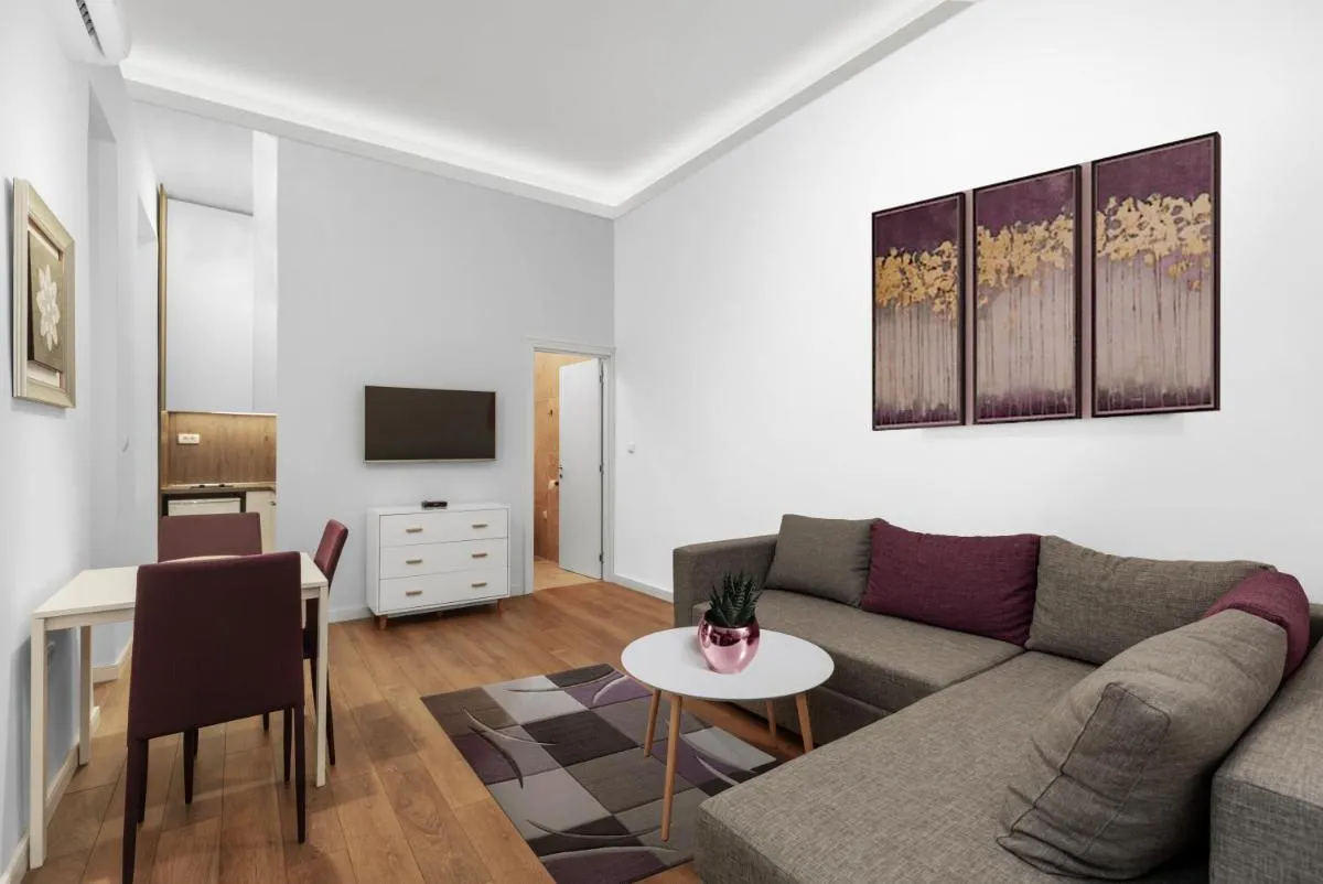 Viktor Luxury Suites — 5