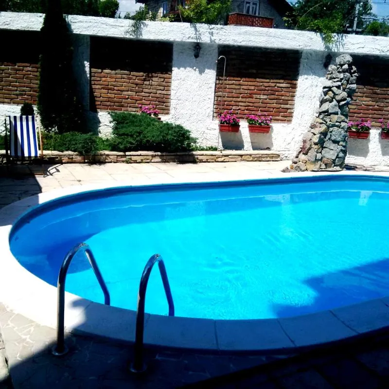 Vila Senjak — 4