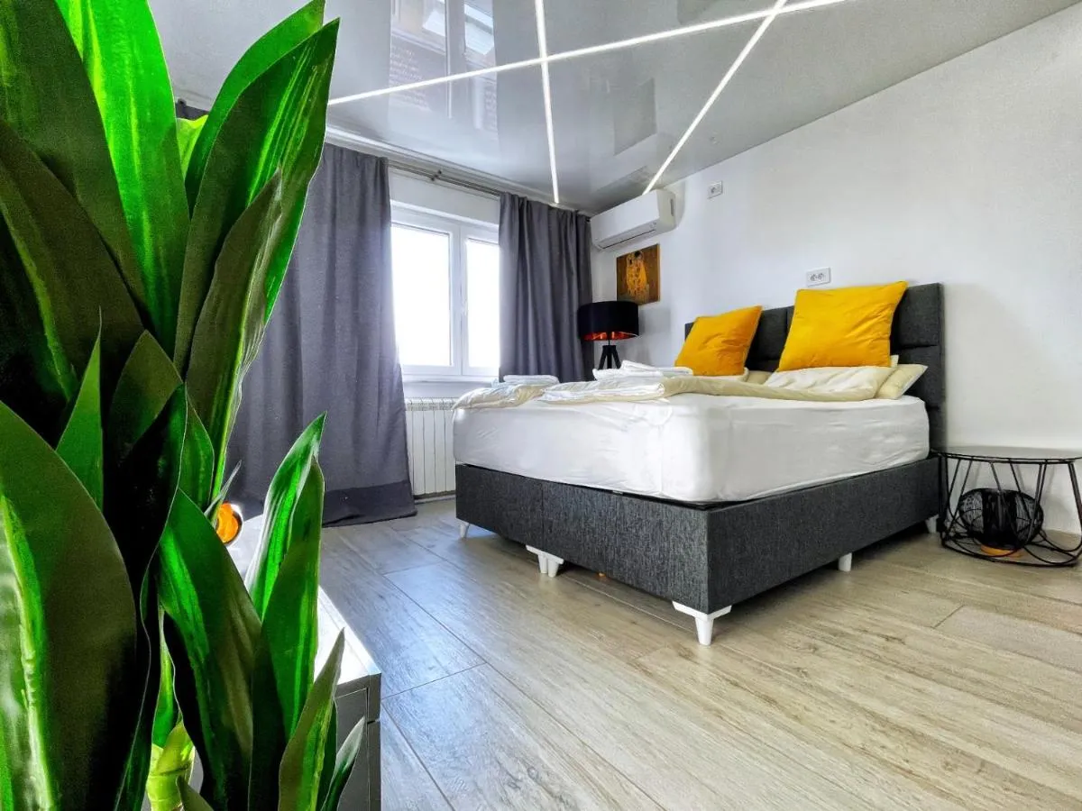 Vip Lounge 63 — 2