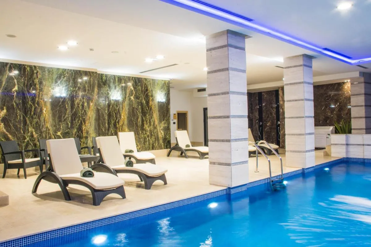 Xenon Hotel & SPA — 4