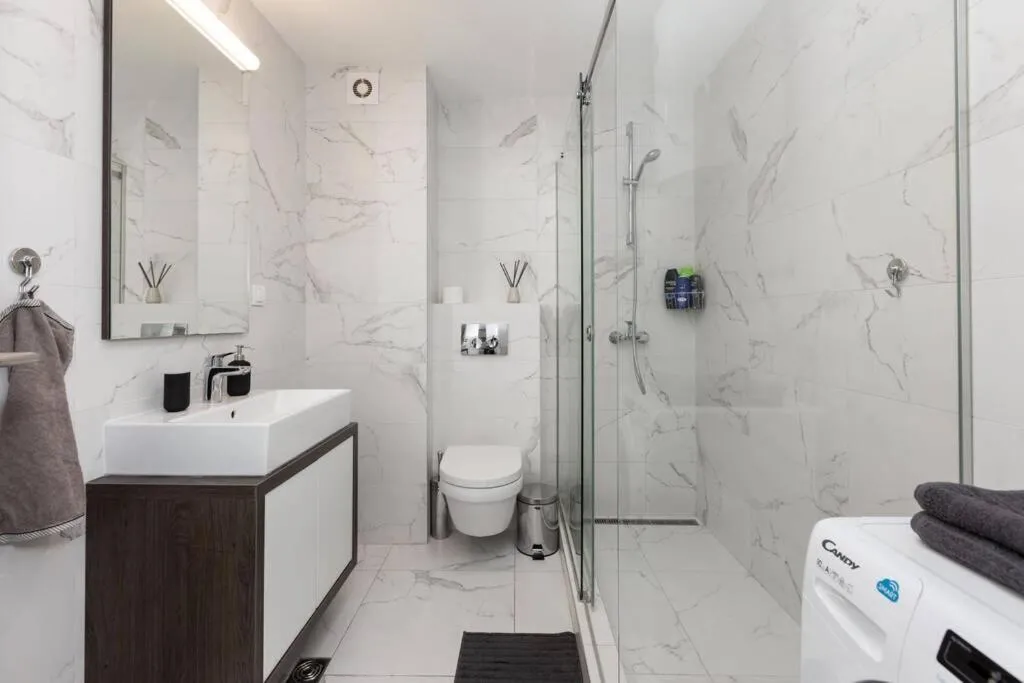 Zemun Luxury – Comfortable, workspace, quiet, free parking, Netflix — 3