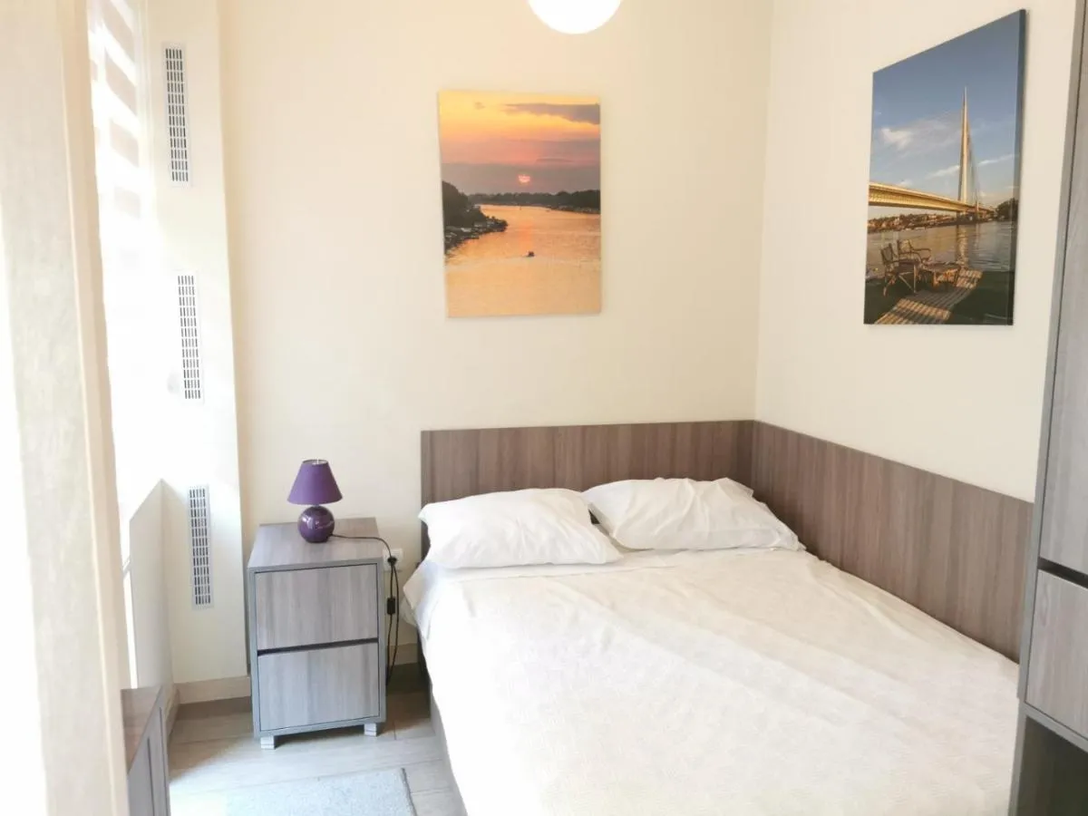 1A Moment Apartment — 3