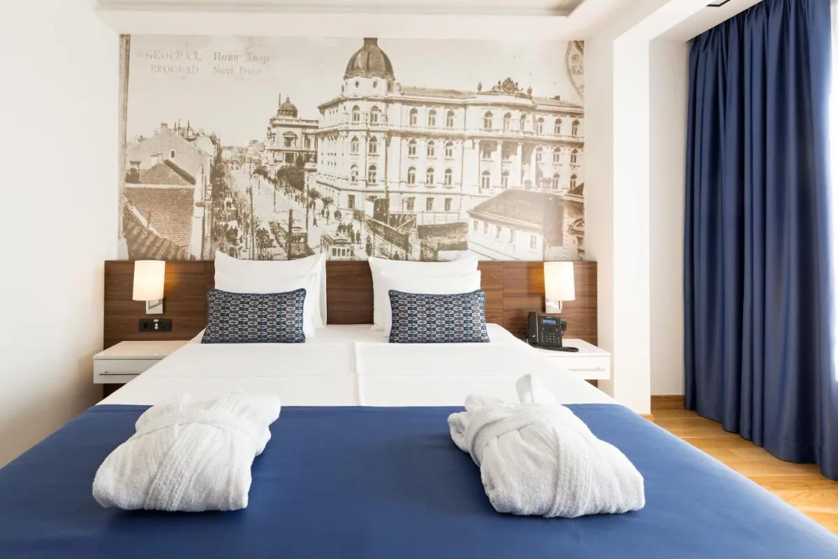 Abba Hotel — 2