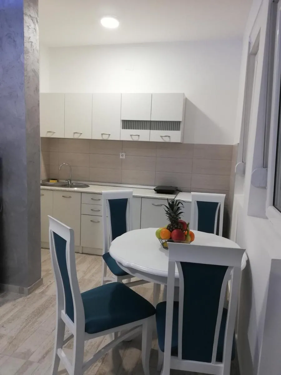 Airport view Apartment — 4