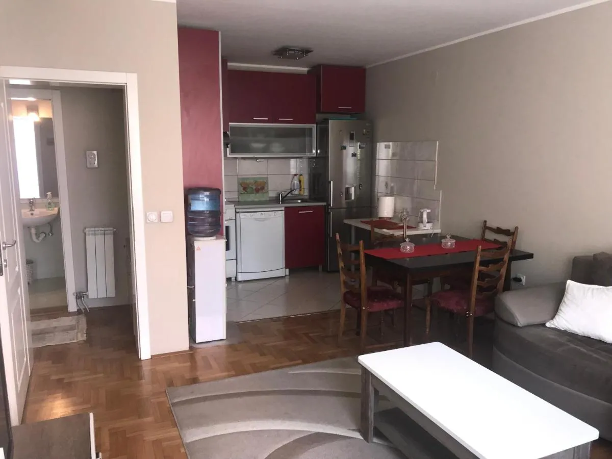 Apartman AS — 4