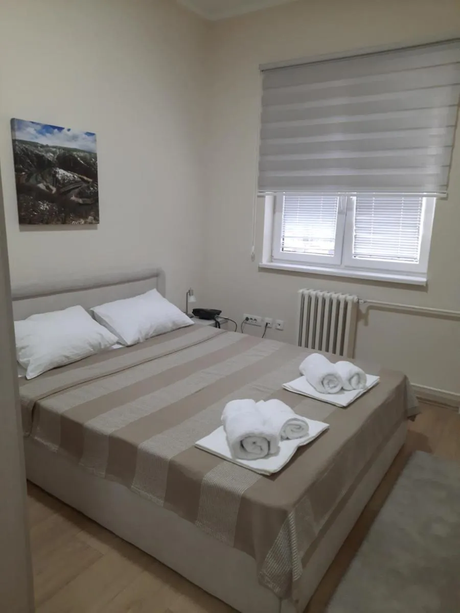 Apartman Karadjordje 2 — 2