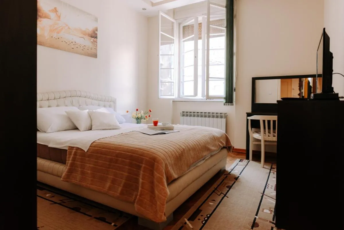 Apartman Milenijum — 2