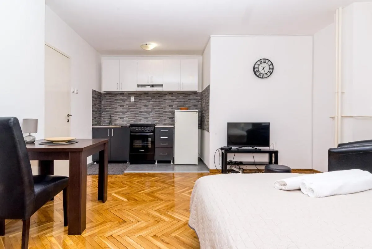 Apartman Pionir — 5