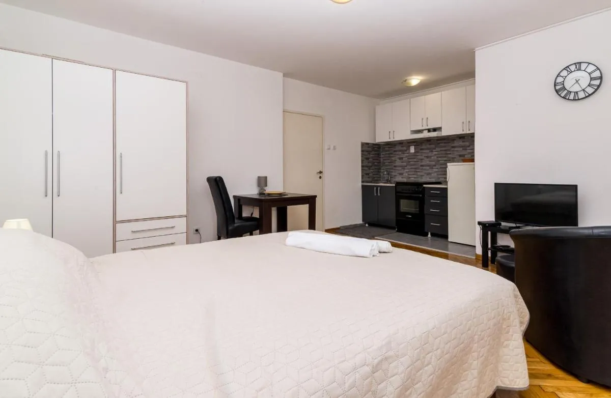 Apartman Pionir — 4
