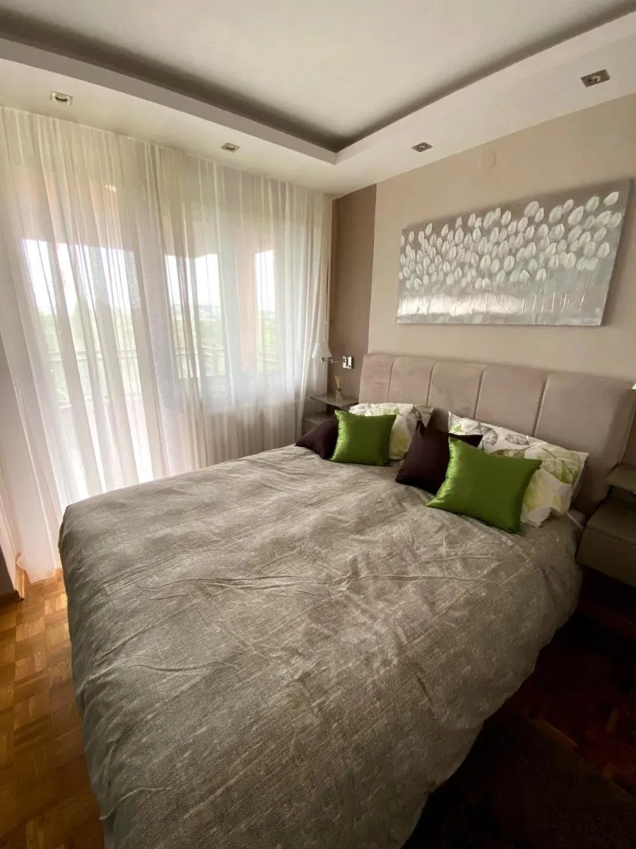 Apartment 53, Danube Quay — 3