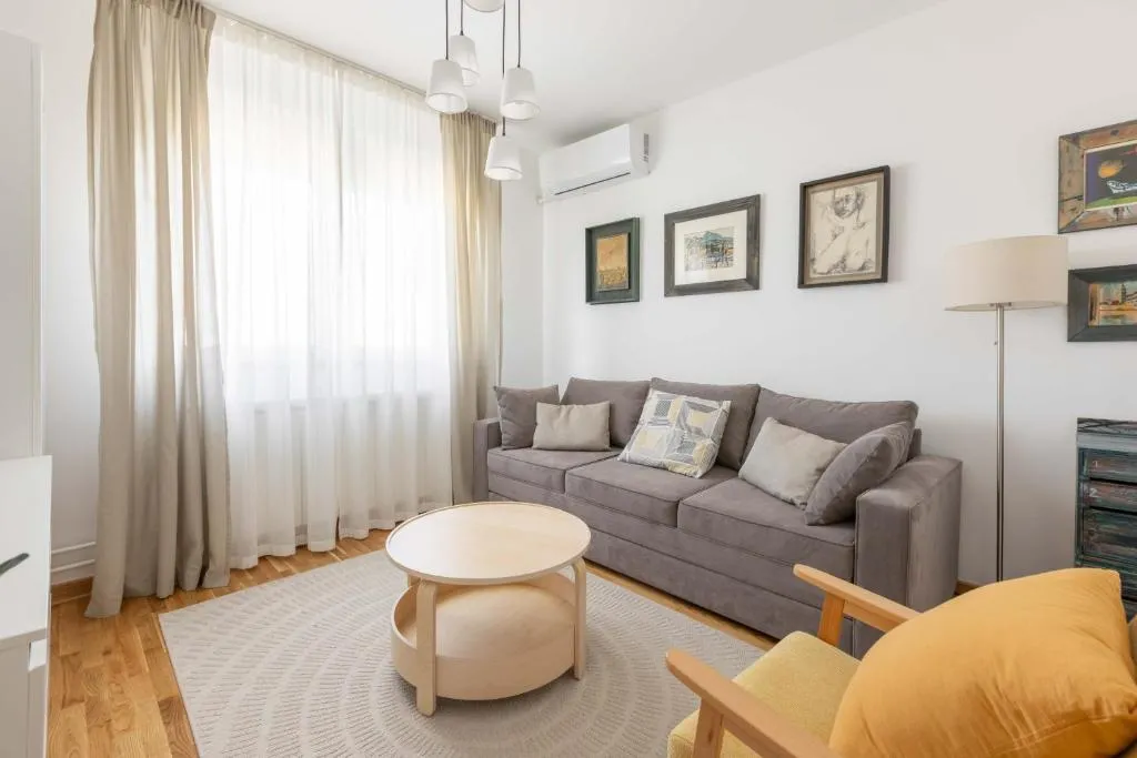 Apartment Artistique