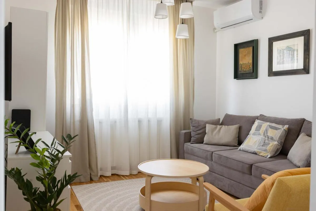 Apartment Artistique — 3