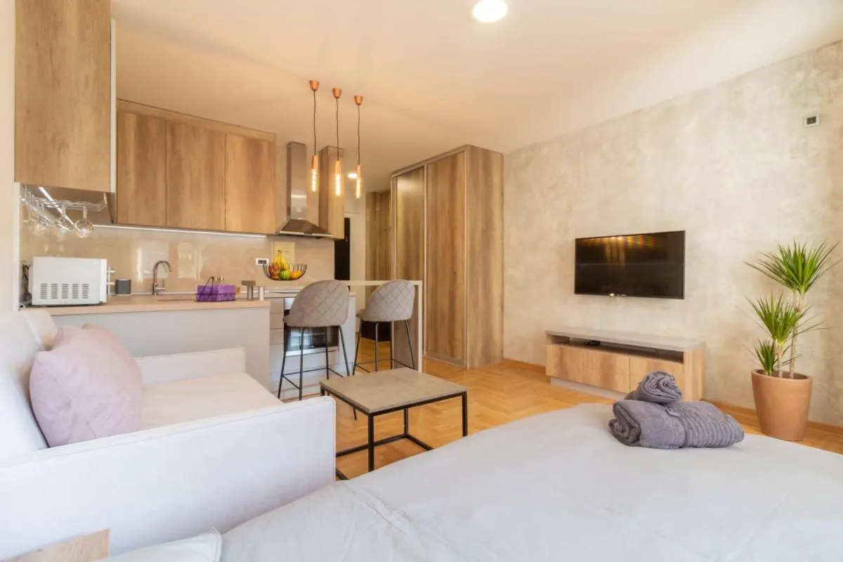 Apartment Bohemia — 5