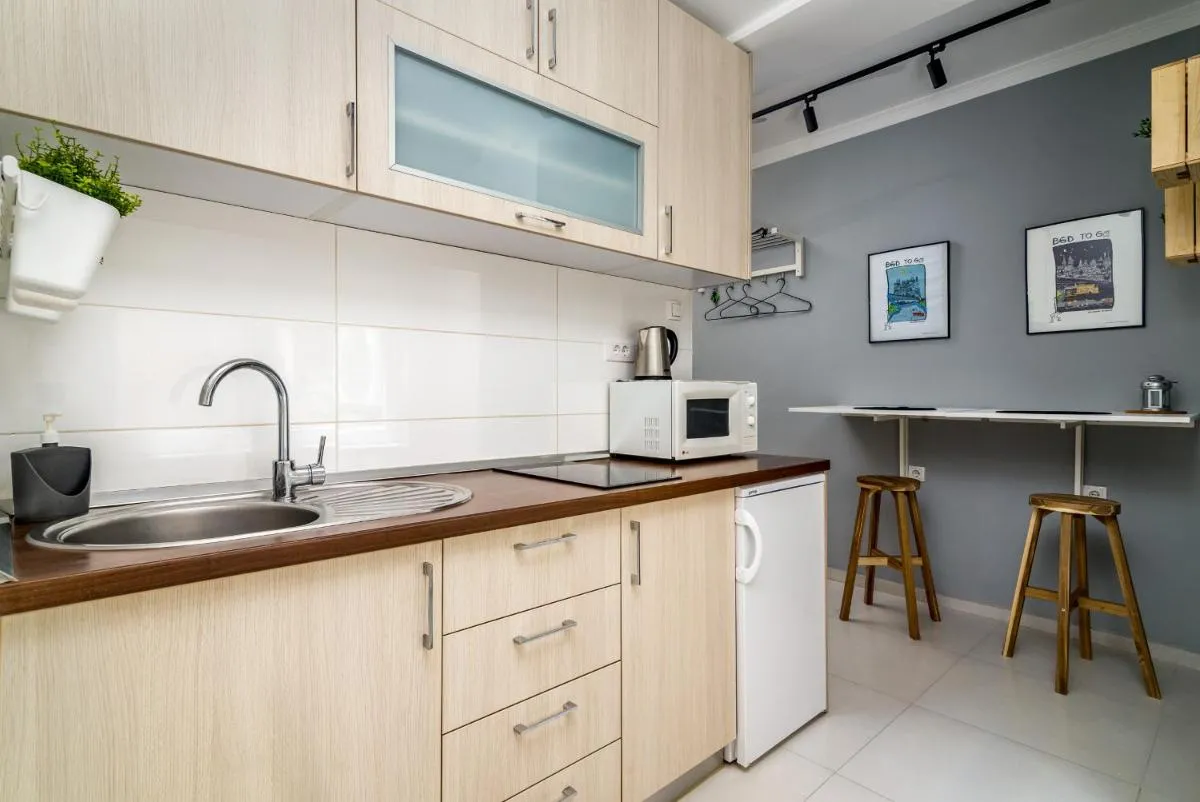 Apartment Enigma — 3