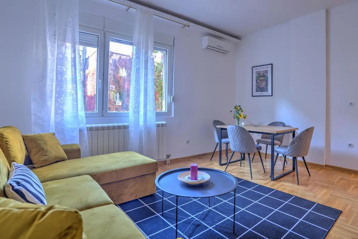 Belgrade City Center Modern Apartment — 3