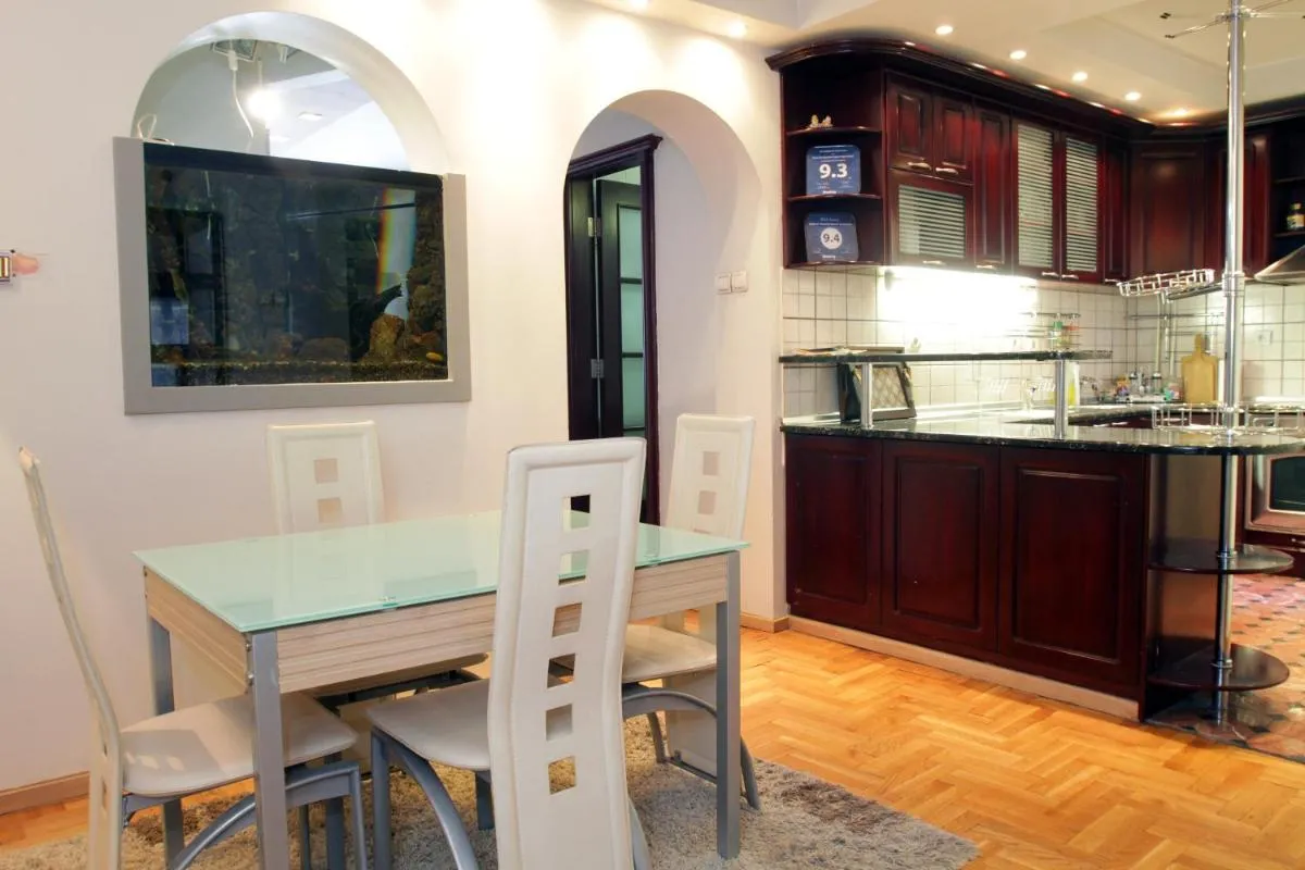 Belgrade Republic Square Apartment — 4