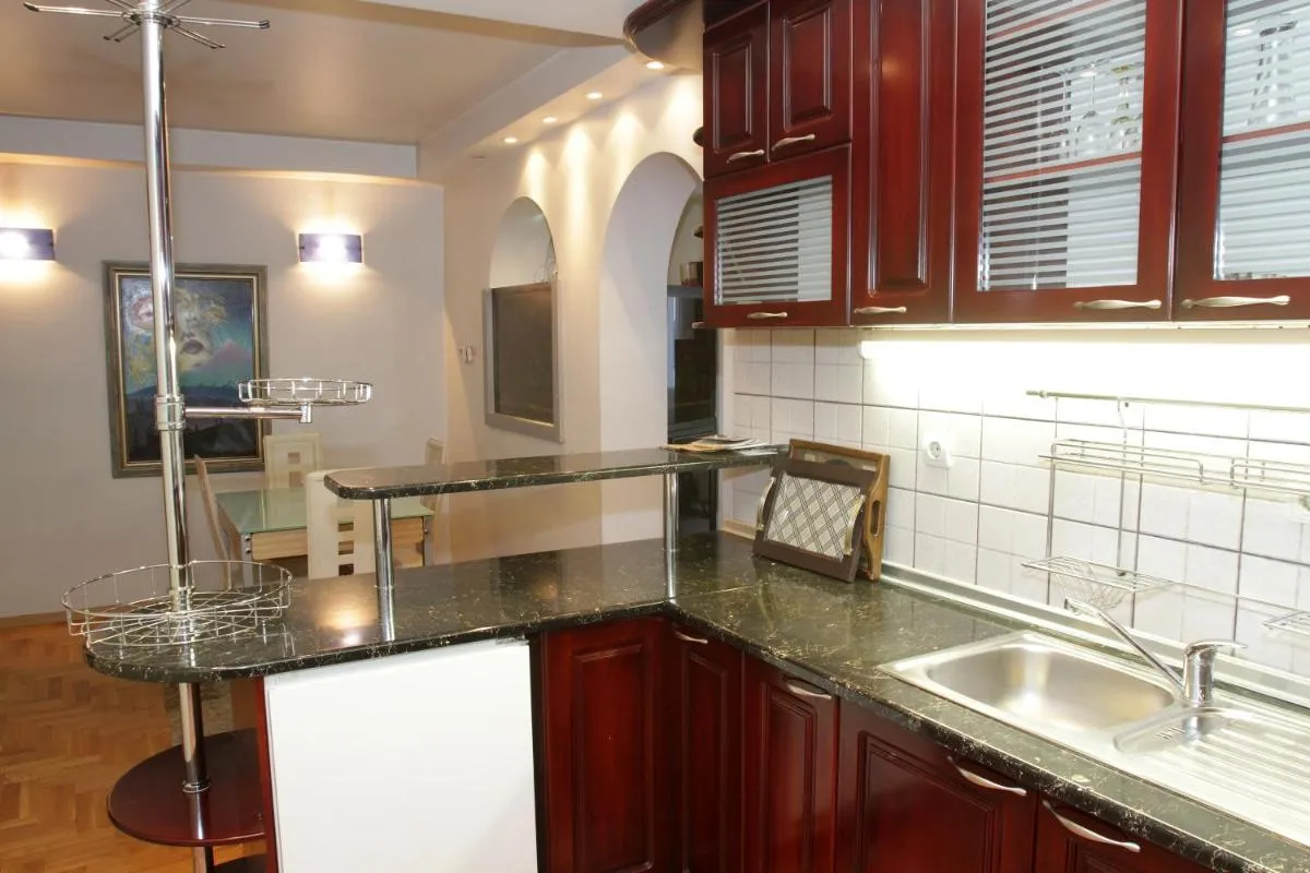 Belgrade Republic Square Apartment — 3