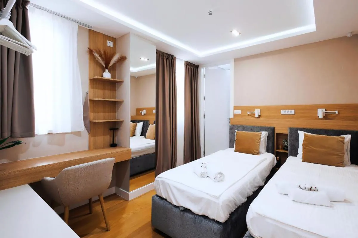 Belgrade Rooftop Experience, Modern Luxury & Views — 2