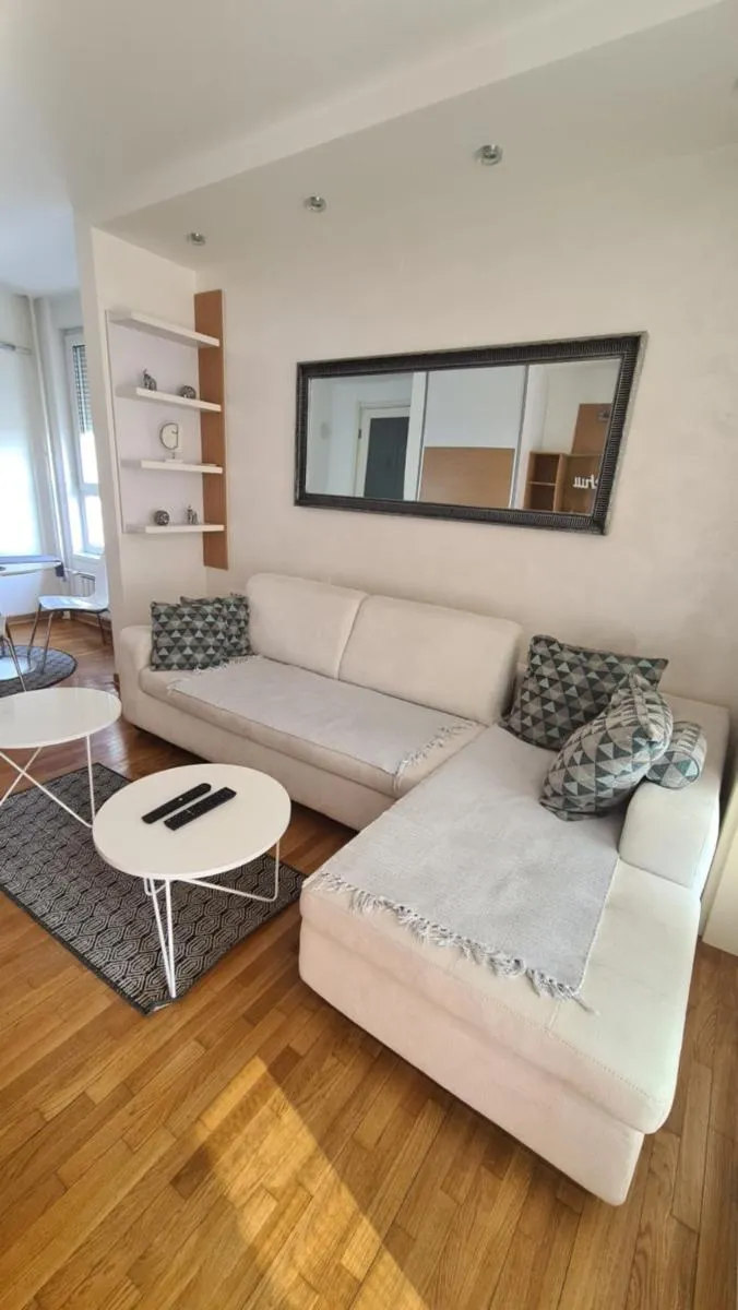 Belville Delta City apartment, free parking — 5