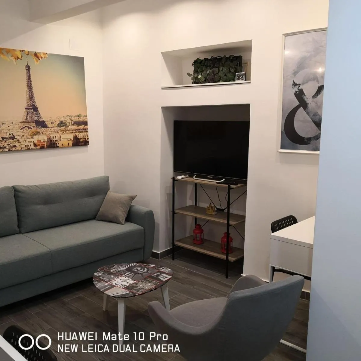 Bibi’s apartment — 4